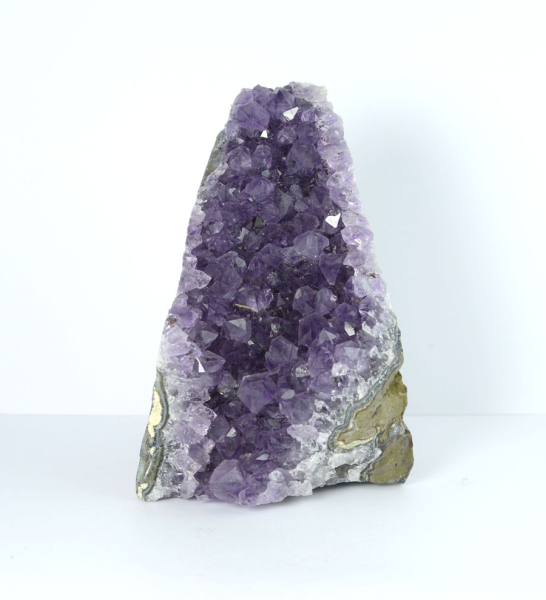 Unikat Amethyst Stufe mit Standfläche